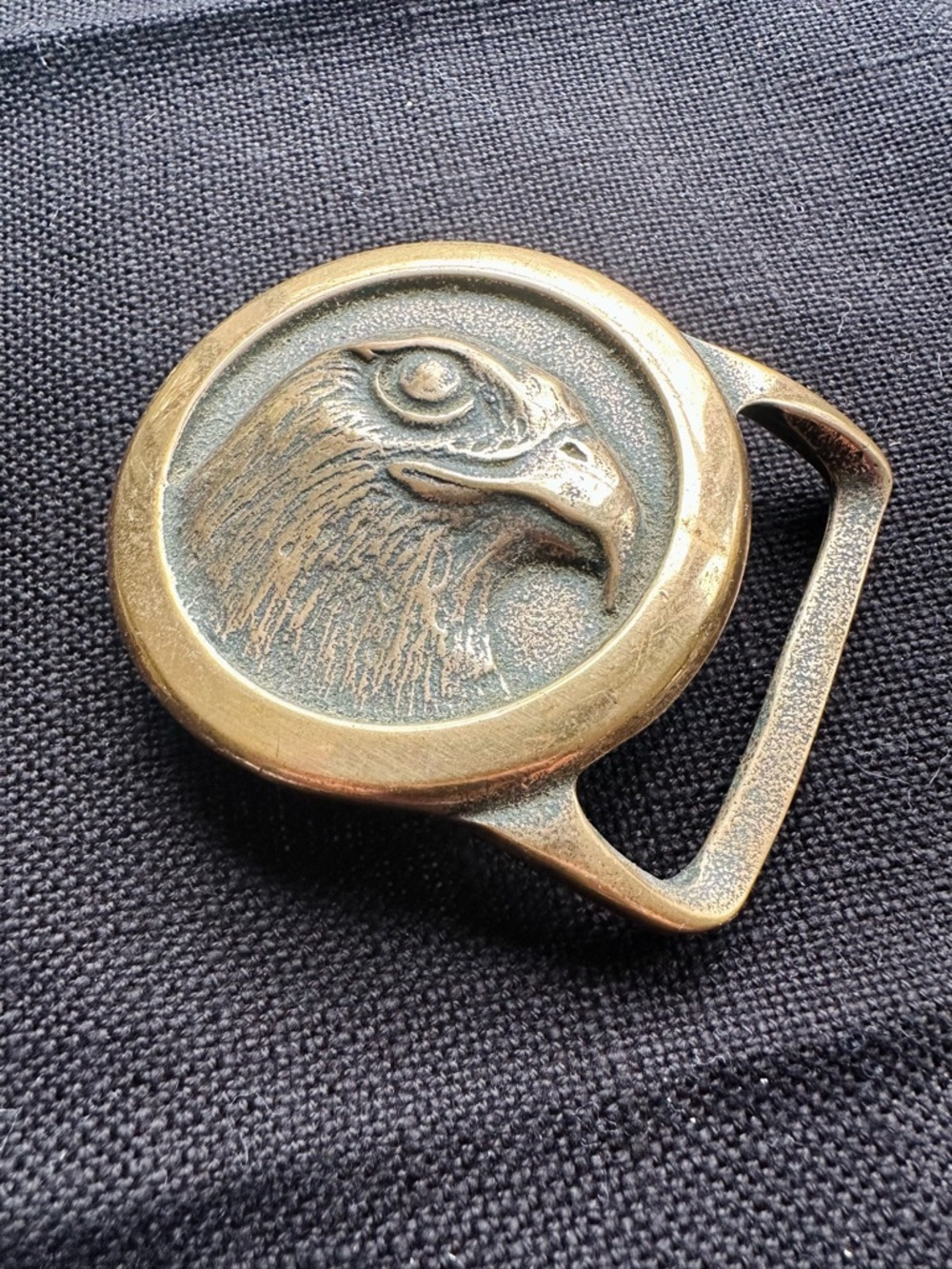 Vintage Solid Brass “Hawk” Round Belt Buckle by Tech-Ether Guild 1978 - Picture 6 of 6